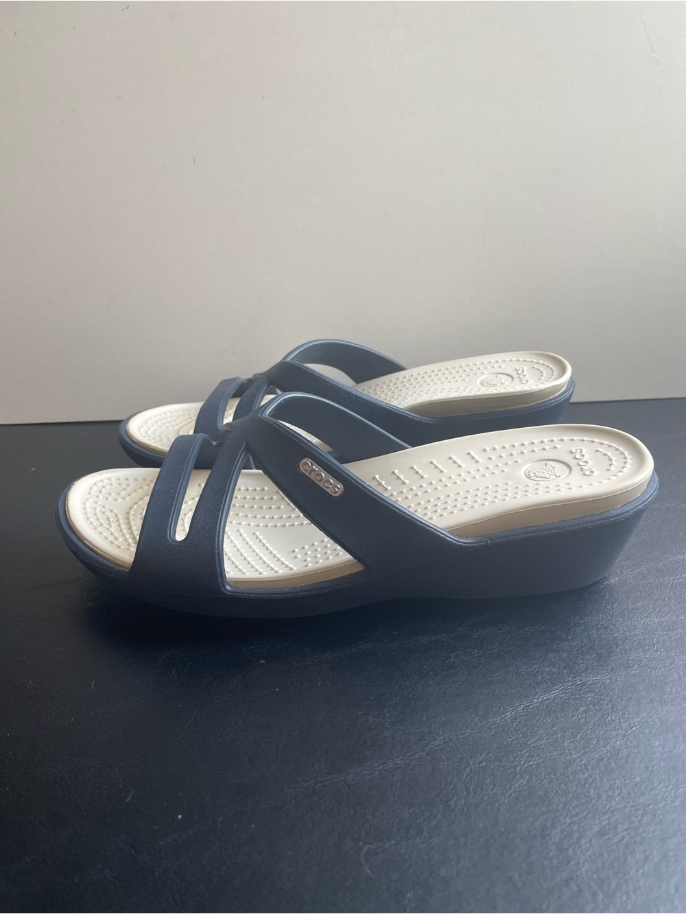CROCS Women's Navy Crisscross Slide Wedge Sandals with Cream Footbed - Picture 5 of 8